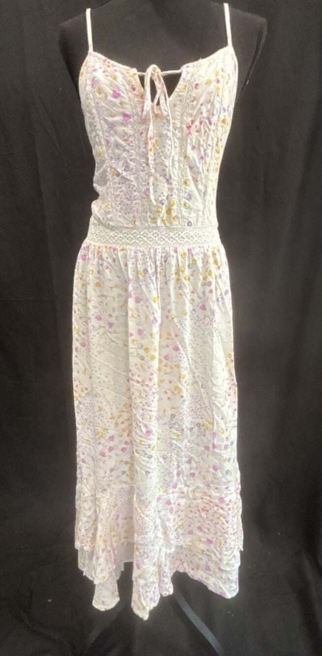 Japna Floral Print Smocked Bodice Maxi Dress with Lace Trim